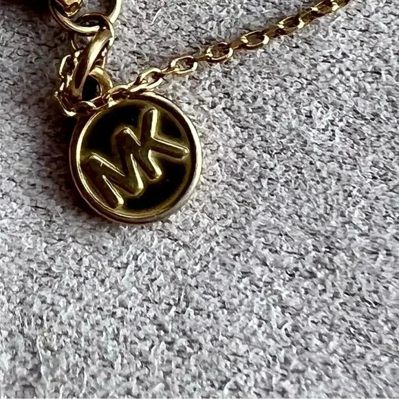 Michael Kors Sparkling Pave Crystal Bar Bracelet - Picture 4 of 6